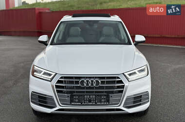 Внедорожник / Кроссовер Audi Q5 2019 в 