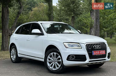 Внедорожник / Кроссовер Audi Q5 2012 в 