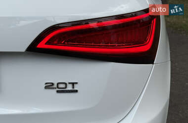 Внедорожник / Кроссовер Audi Q5 2012 в 