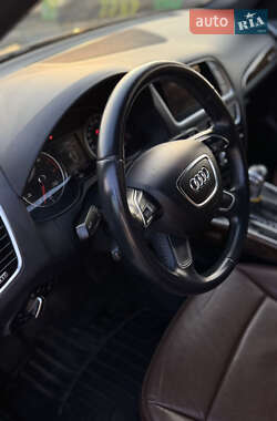 Внедорожник / Кроссовер Audi Q5 2015 в 