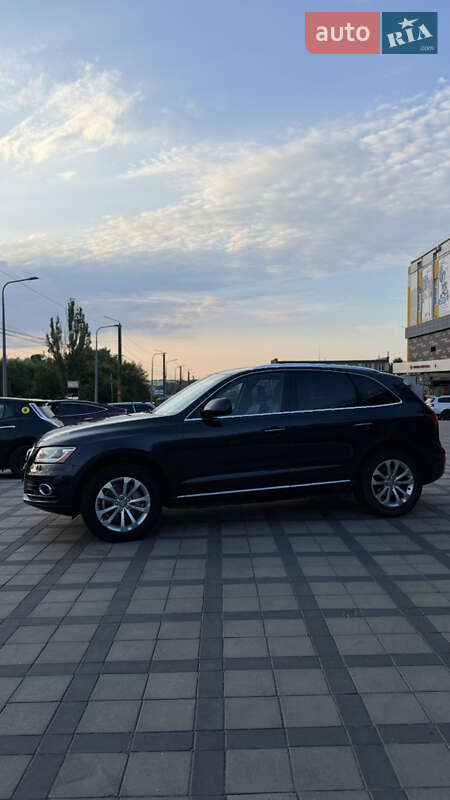 Внедорожник / Кроссовер Audi Q5 2015 в Виннице