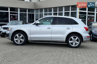 Внедорожник / Кроссовер Audi Q5 2012 в 