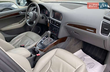 Внедорожник / Кроссовер Audi Q5 2012 в 