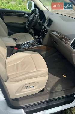 Внедорожник / Кроссовер Audi Q5 2014 в 