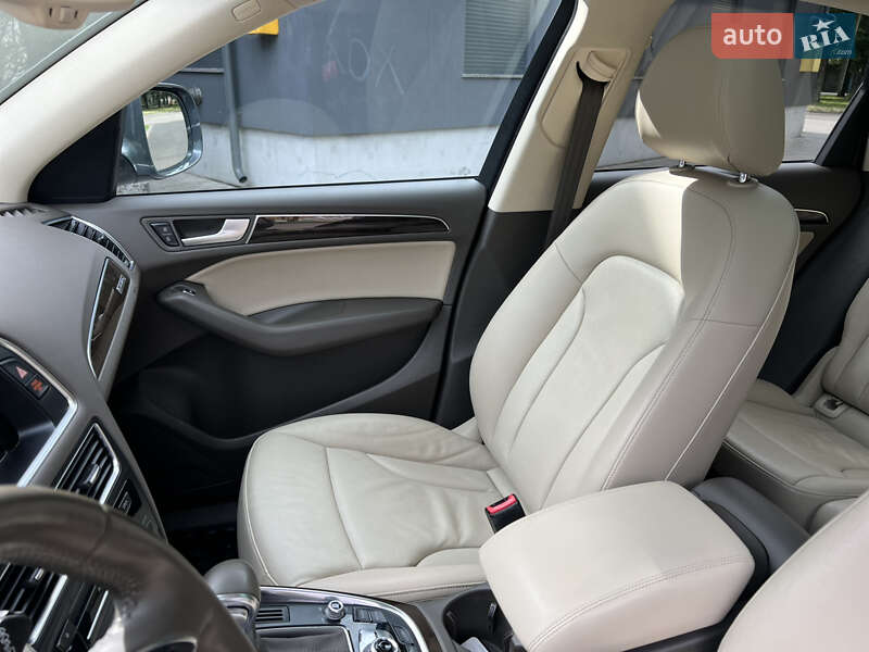 Позашляховик / Кросовер Audi Q5 2013 в Рівному