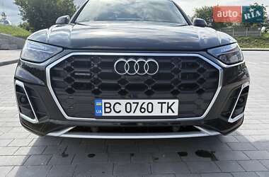 Внедорожник / Кроссовер Audi Q5 2021 в 
