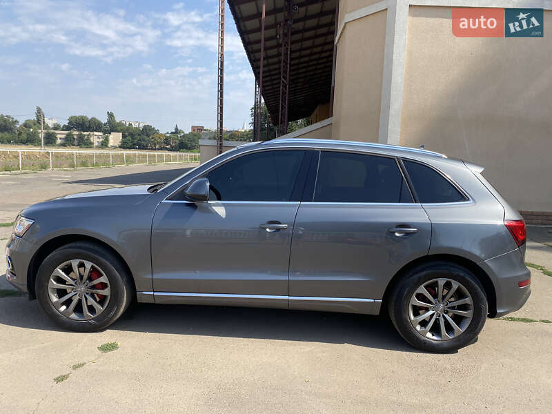 Внедорожник / Кроссовер Audi Q5 2012 в Одессе