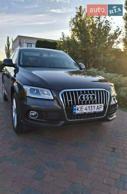 Внедорожник / Кроссовер Audi Q5 2015 в 