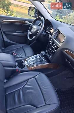 Внедорожник / Кроссовер Audi Q5 2015 в 