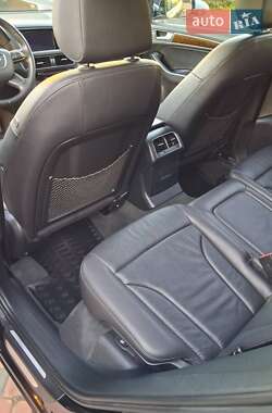 Внедорожник / Кроссовер Audi Q5 2015 в 