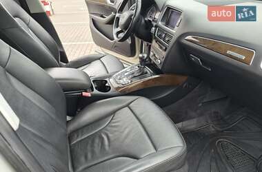 Внедорожник / Кроссовер Audi Q5 2012 в 