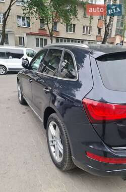 Внедорожник / Кроссовер Audi Q5 2016 в 