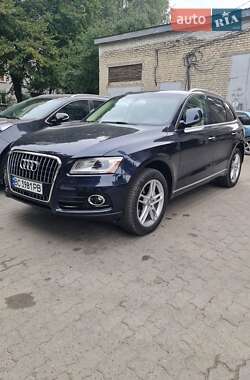 Внедорожник / Кроссовер Audi Q5 2016 в 