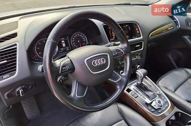 Внедорожник / Кроссовер Audi Q5 2015 в 