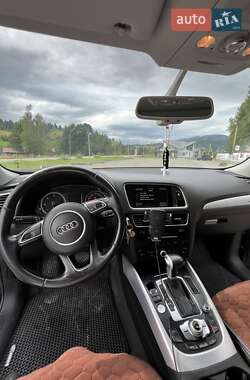 Внедорожник / Кроссовер Audi Q5 2015 в 