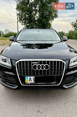 Внедорожник / Кроссовер Audi Q5 2016 в 