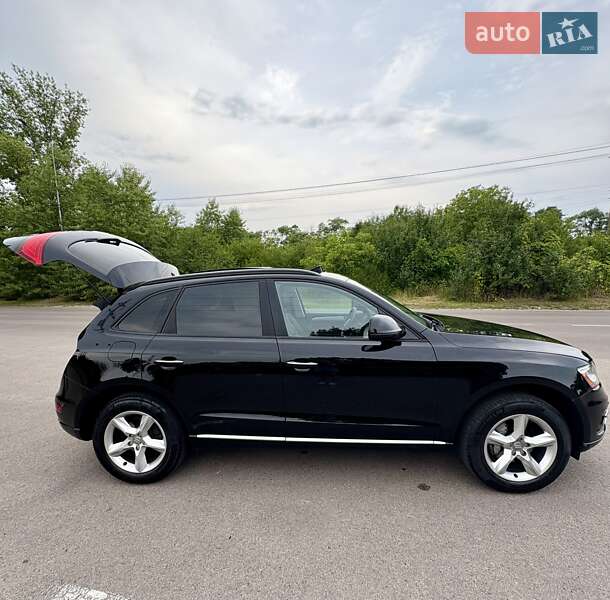 Внедорожник / Кроссовер Audi Q5 2016 в Киеве