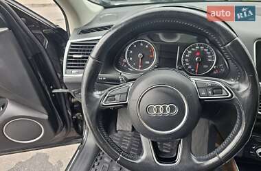 Внедорожник / Кроссовер Audi Q5 2015 в 