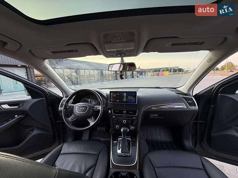 Позашляховик / Кросовер Audi Q5 2016 в Вознесенську