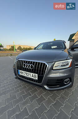Внедорожник / Кроссовер Audi Q5 2016 в 