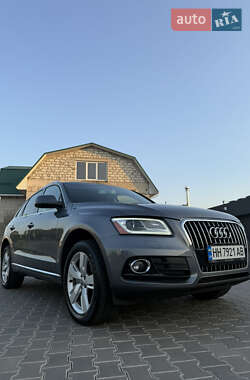 Внедорожник / Кроссовер Audi Q5 2016 в 
