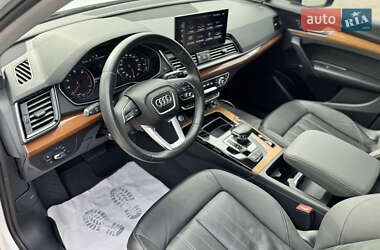 Внедорожник / Кроссовер Audi Q5 2020 в 