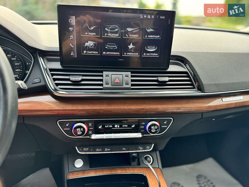 Внедорожник / Кроссовер Audi Q5 2020 в Стрые