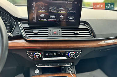 Внедорожник / Кроссовер Audi Q5 2020 в 
