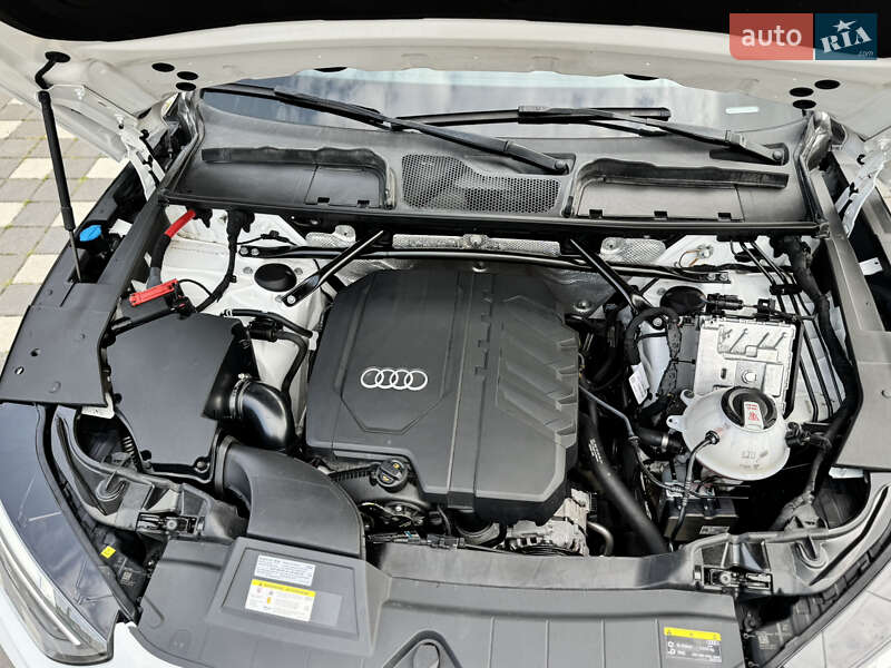 Внедорожник / Кроссовер Audi Q5 2020 в Стрые