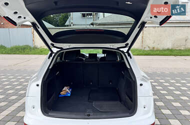 Внедорожник / Кроссовер Audi Q5 2020 в 