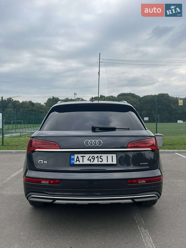Внедорожник / Кроссовер Audi Q5 2021 в Ивано-Франковске