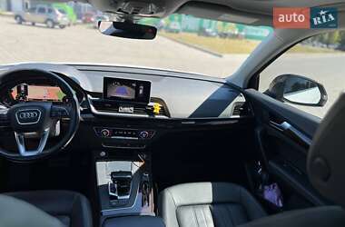 Внедорожник / Кроссовер Audi Q5 2019 в 