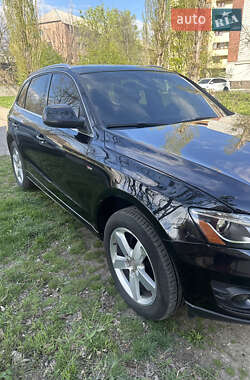 Позашляховик / Кросовер Audi Q5 2011 в 