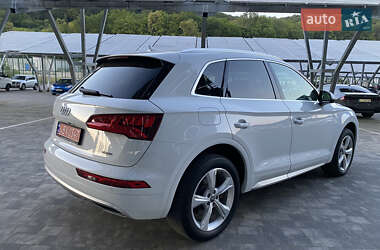 Внедорожник / Кроссовер Audi Q5 2019 в 