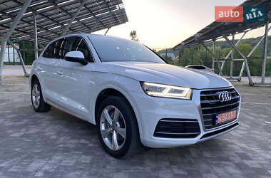 Внедорожник / Кроссовер Audi Q5 2019 в 