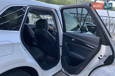 Внедорожник / Кроссовер Audi Q5 2019 в 