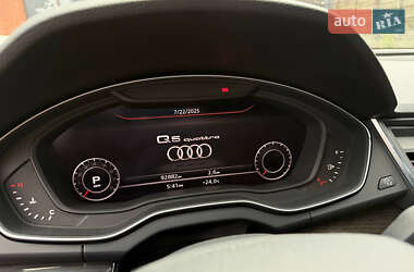Внедорожник / Кроссовер Audi Q5 2017 в 