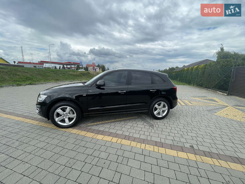 Внедорожник / Кроссовер Audi Q5 2016 в Стрые