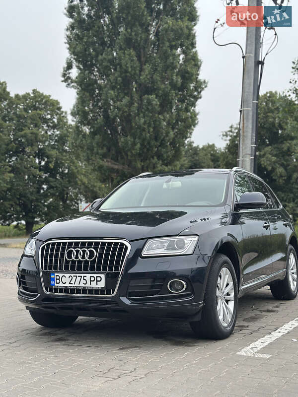 Позашляховик / Кросовер Audi Q5 2016 в Києві