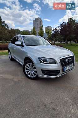 Внедорожник / Кроссовер Audi Q5 2009 в 