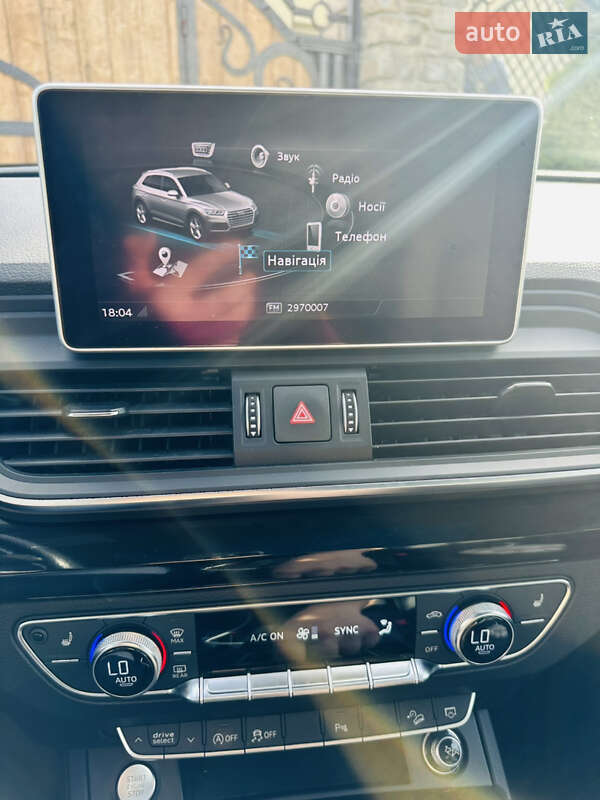 Внедорожник / Кроссовер Audi Q5 2017 в Каменец-Подольском