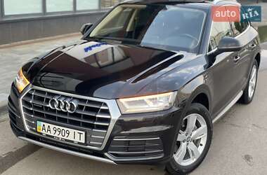 Внедорожник / Кроссовер Audi Q5 2019 в 