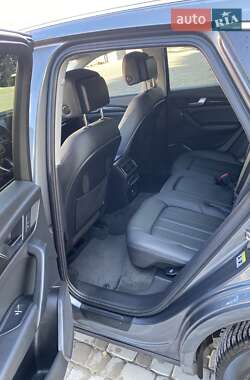 Внедорожник / Кроссовер Audi Q5 2019 в 