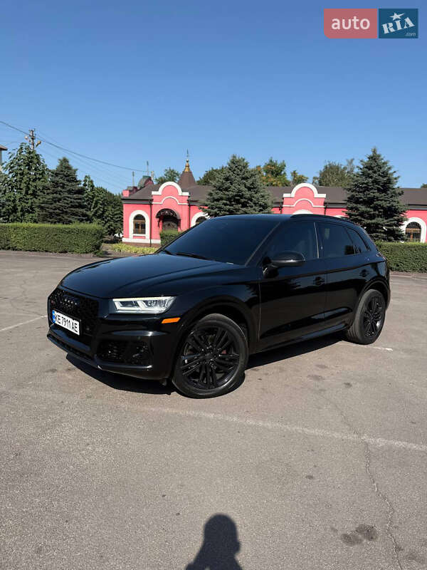 Внедорожник / Кроссовер Audi Q5 2018 в Днепре