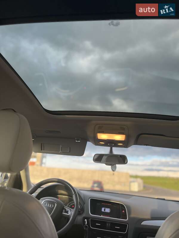 Внедорожник / Кроссовер Audi Q5 2011 в Львове