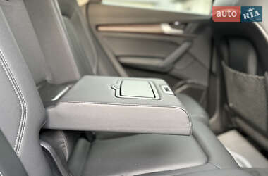 Внедорожник / Кроссовер Audi Q5 2022 в 