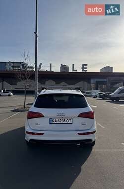 Внедорожник / Кроссовер Audi Q5 2016 в 