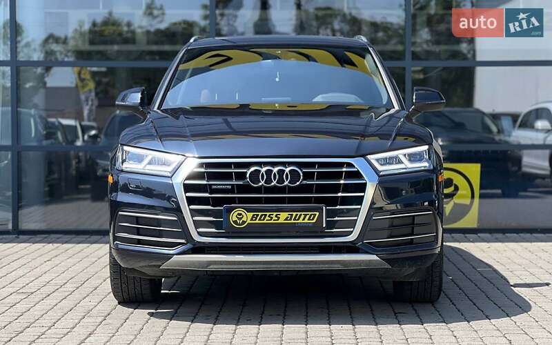 Внедорожник / Кроссовер Audi Q5 2019 в Ивано-Франковске