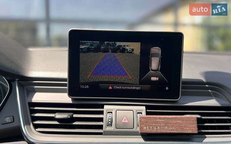 Внедорожник / Кроссовер Audi Q5 2019 в Ивано-Франковске