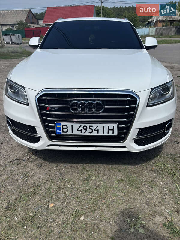Внедорожник / Кроссовер Audi Q5 2015 в Полтаве